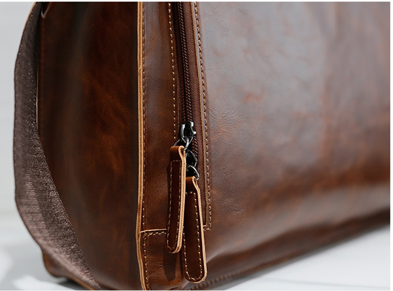 Men's Minimalist Style Leather Briefcase