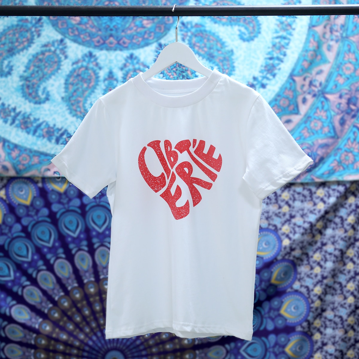 Vintage O-Neck Women's T-Shirt