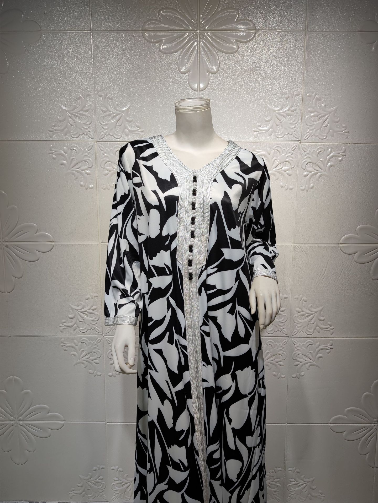 Women's White Tulip Maxi Dress