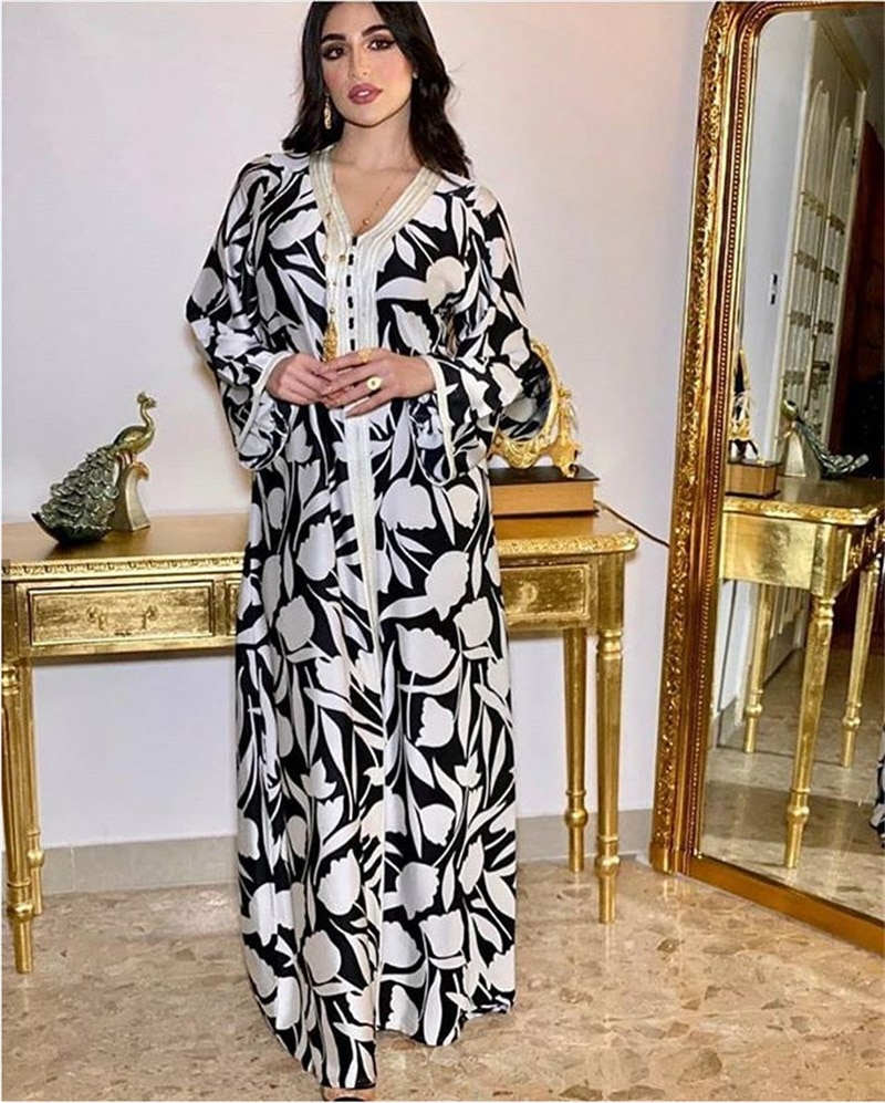 Women's White Tulip Maxi Dress